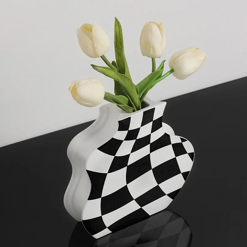 Vaso em Cerâmica Artesanal - Nordic Chess